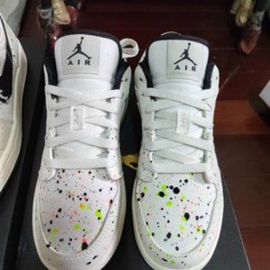 Aj1 low top Spotted Jordan